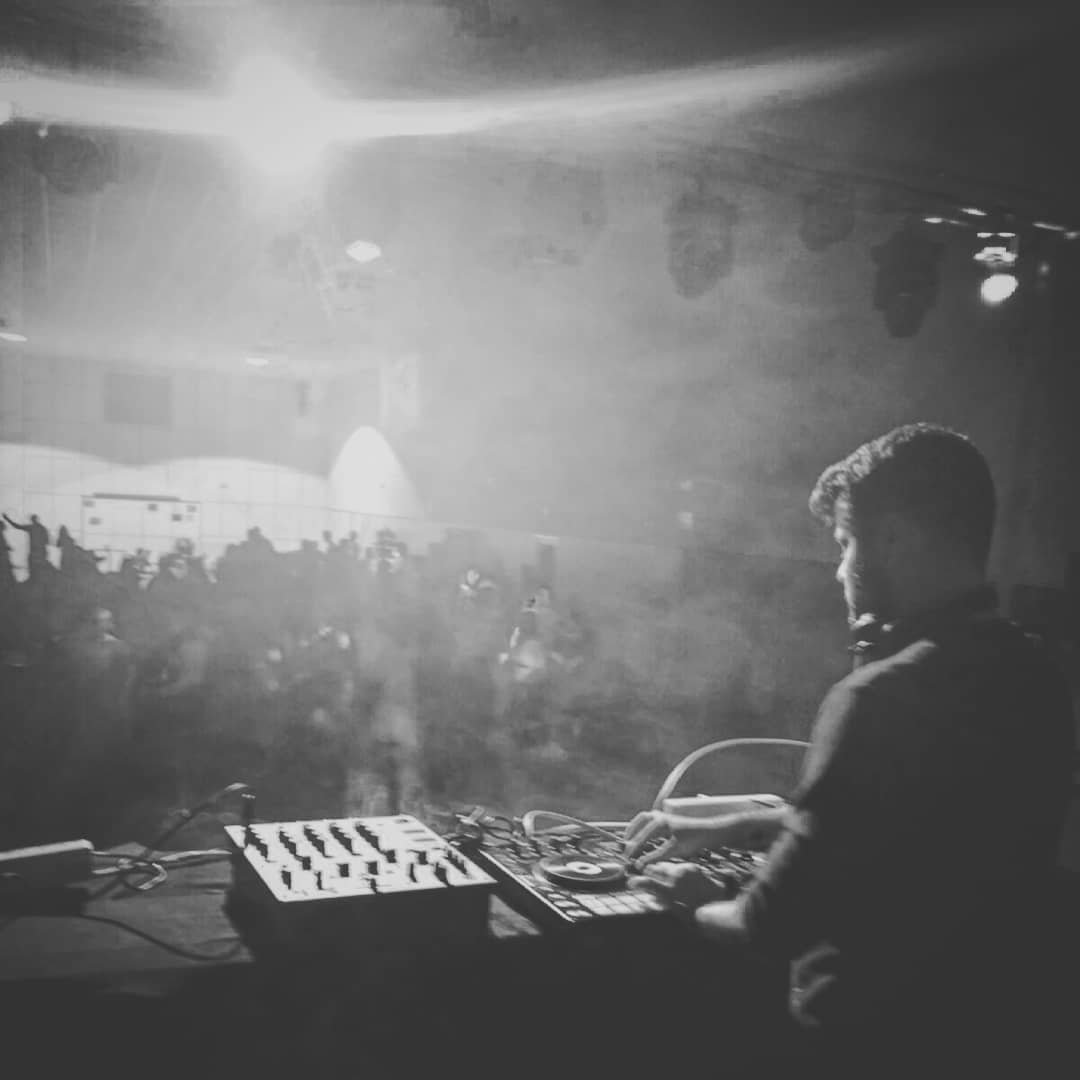 Fotografía promocional de J. Melli