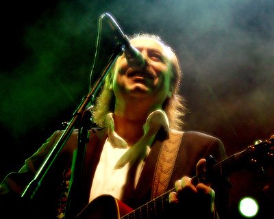 Promotional photograph of Jaime Roos.