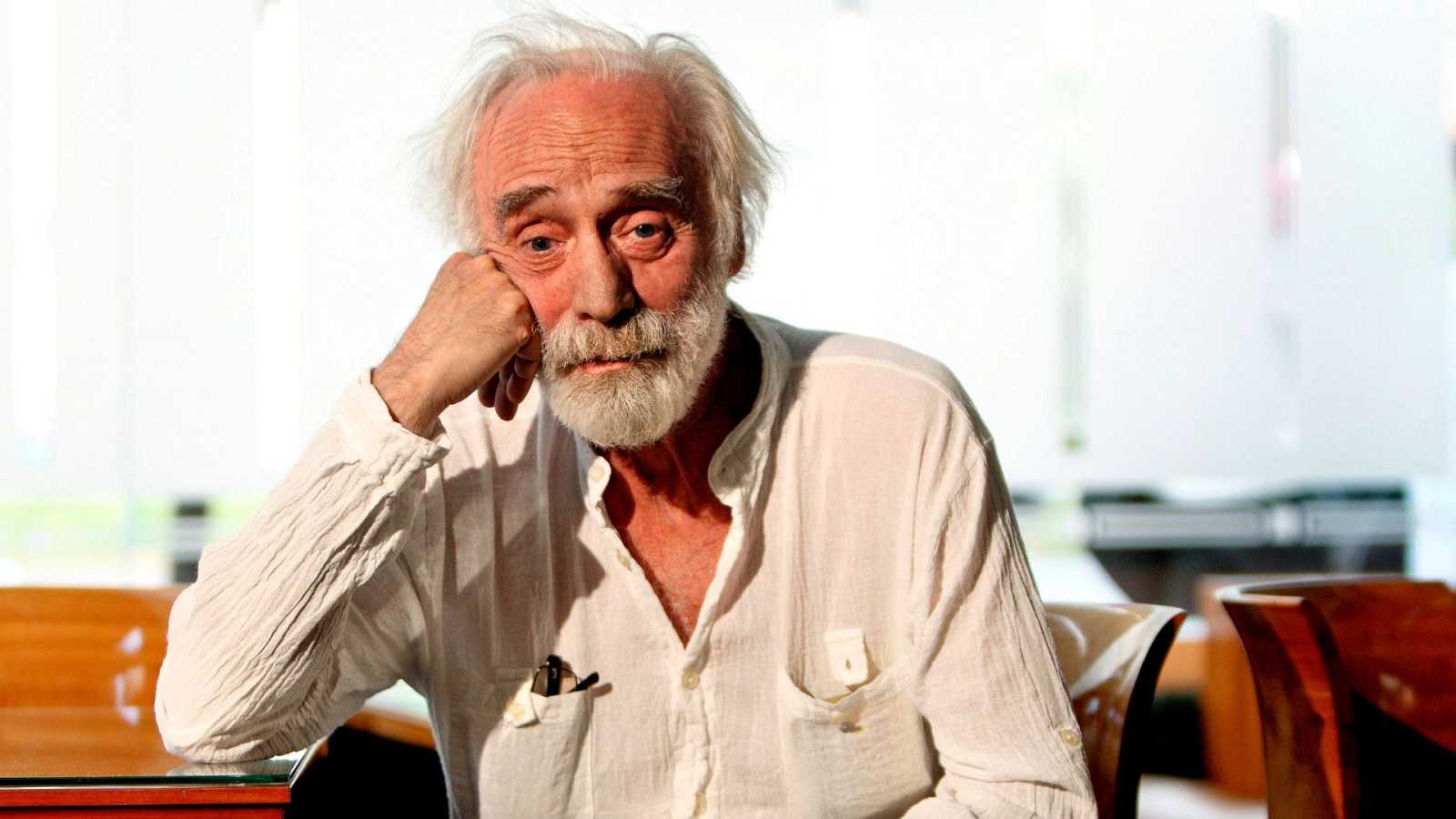 Fotografía promocional de Javier Krahe