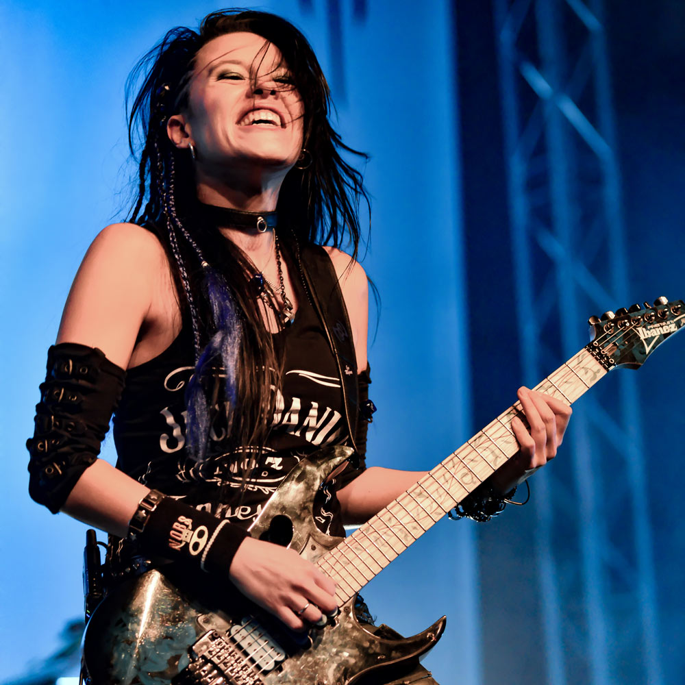 Fotografía promocional de Jen Majura