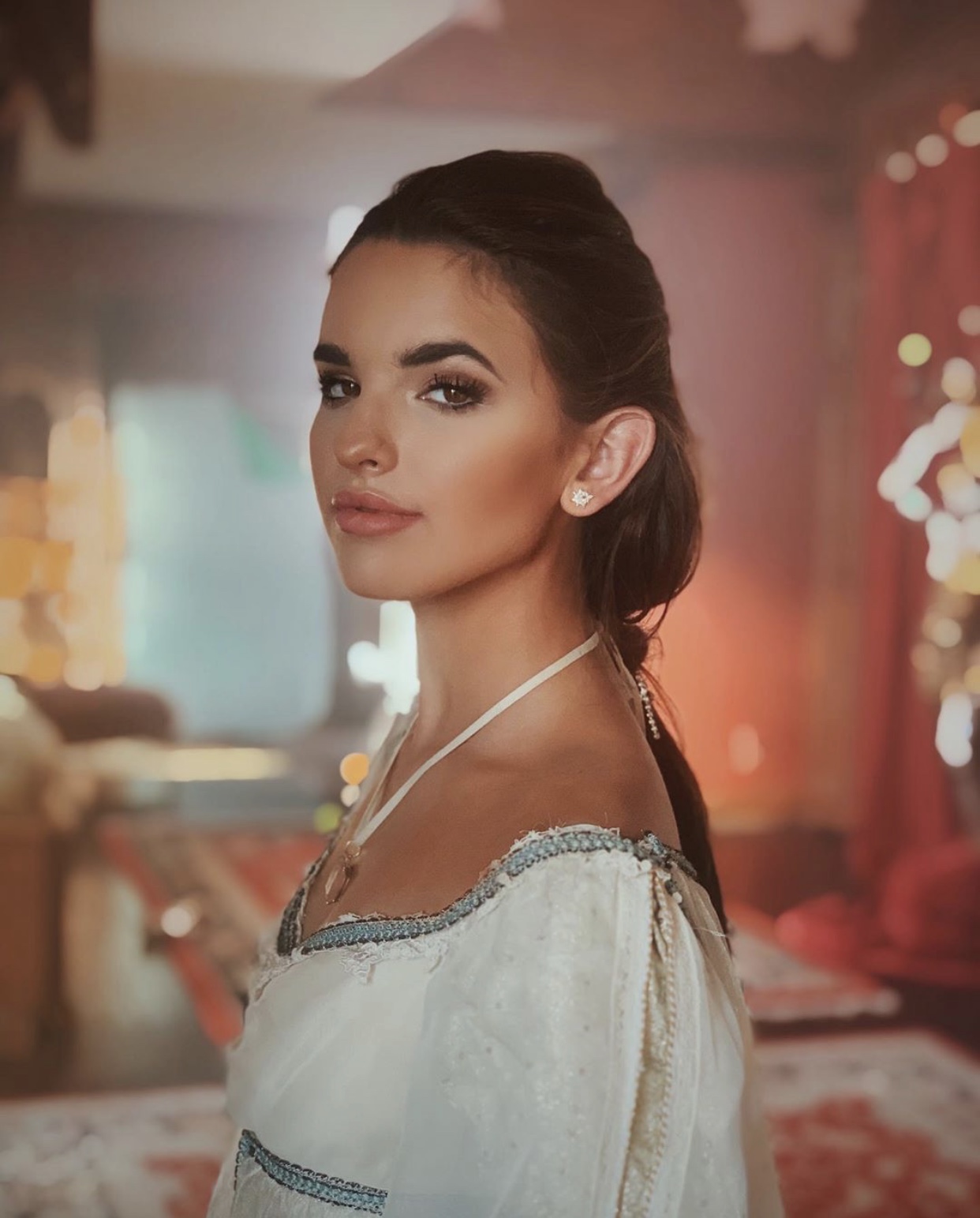 Promotional photograph of Jenna Raine.