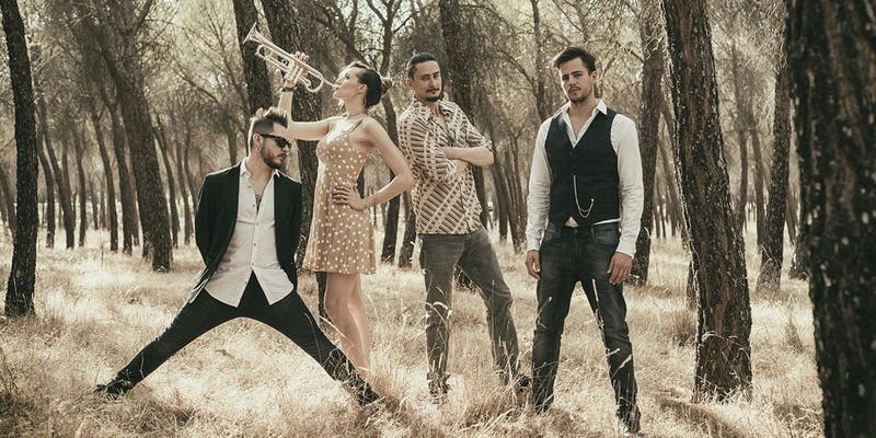 Fotografía promocional de Jenny and The Mexicats