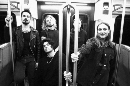 Fotografía promocional de Jenny Drama Queen