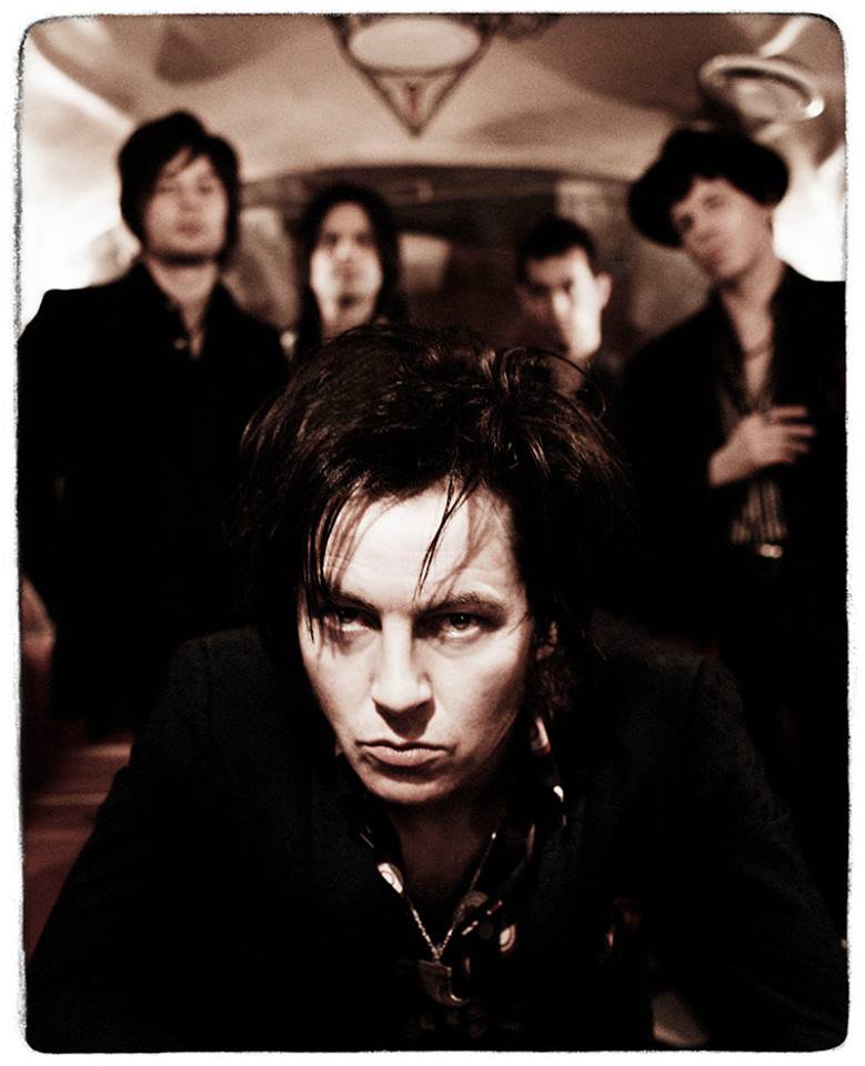 Fotografía promocional de Jim Jones