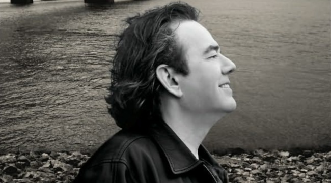 Promotional photograph of Jimmy Webb.