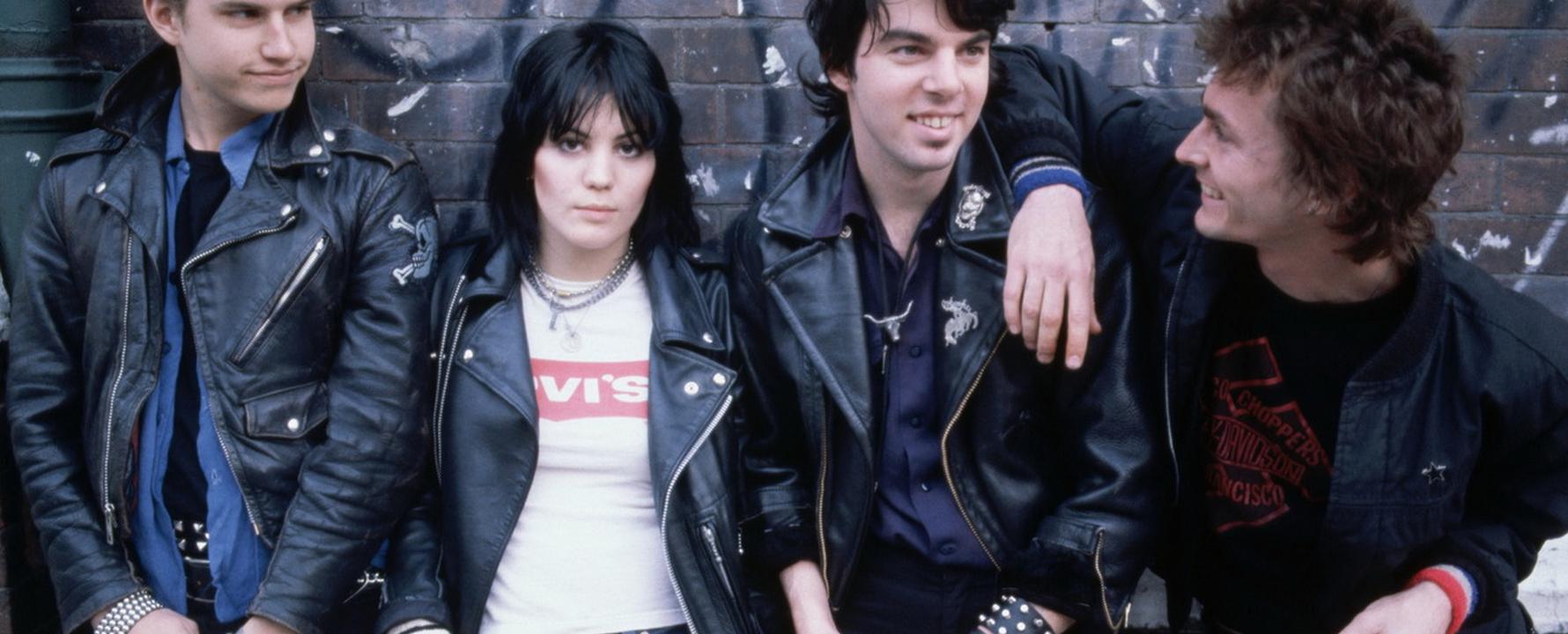 ▷ Joan Jett e i cuori neri▷ Joan Jett e i cuori neri  