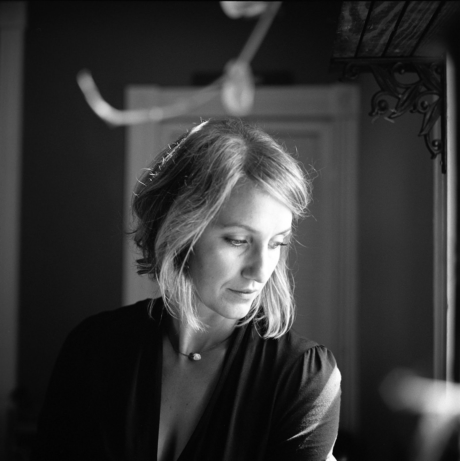 Fotografía promocional de Joan Shelley