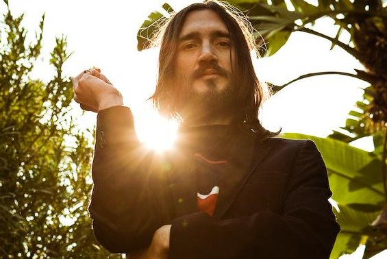 Fotografía promocional de John Frusciante