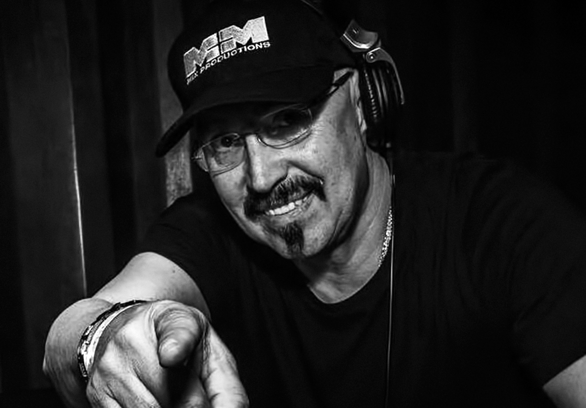 Fotografía promocional de John Morales