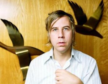 Promofoto von John Vanderslice.