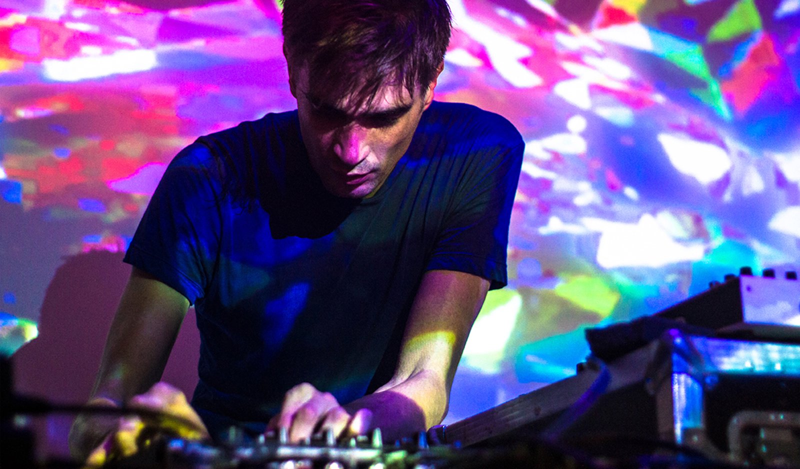 Fotografía promocional de Jon Hopkins