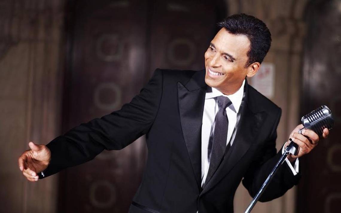 Fotografía promocional de Jon Secada