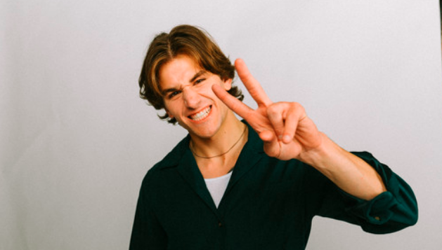 Promofoto von Concierto de Jonah Kagen en Montreal.