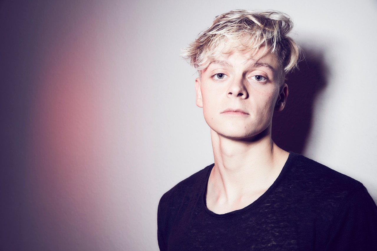 Promofoto von Concierto de Jonas Monar en Wetzlar.