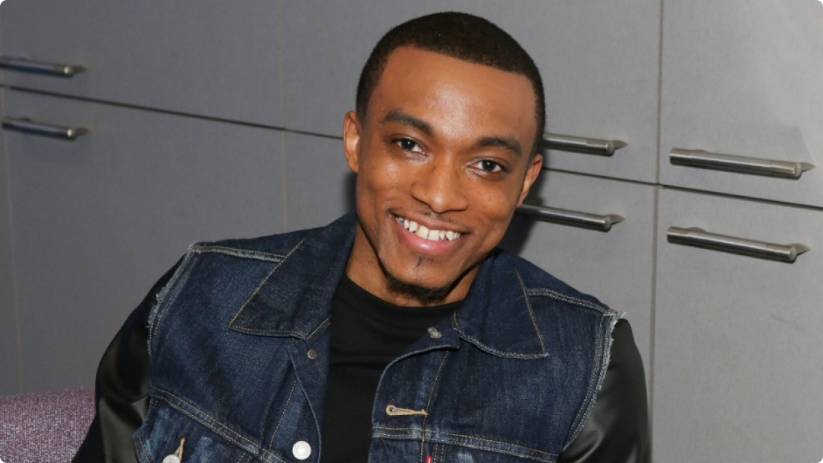 Fotografía promocional de Jonathan McReynolds