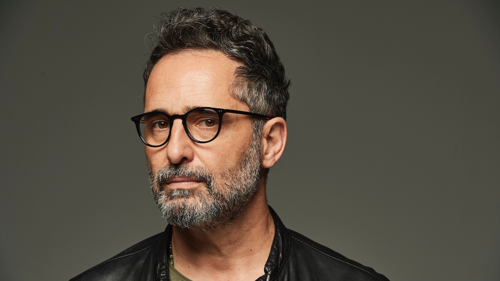 Promotional photograph of Jorge Drexler.