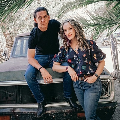 Fotografia promocional de Joselyn & Don.