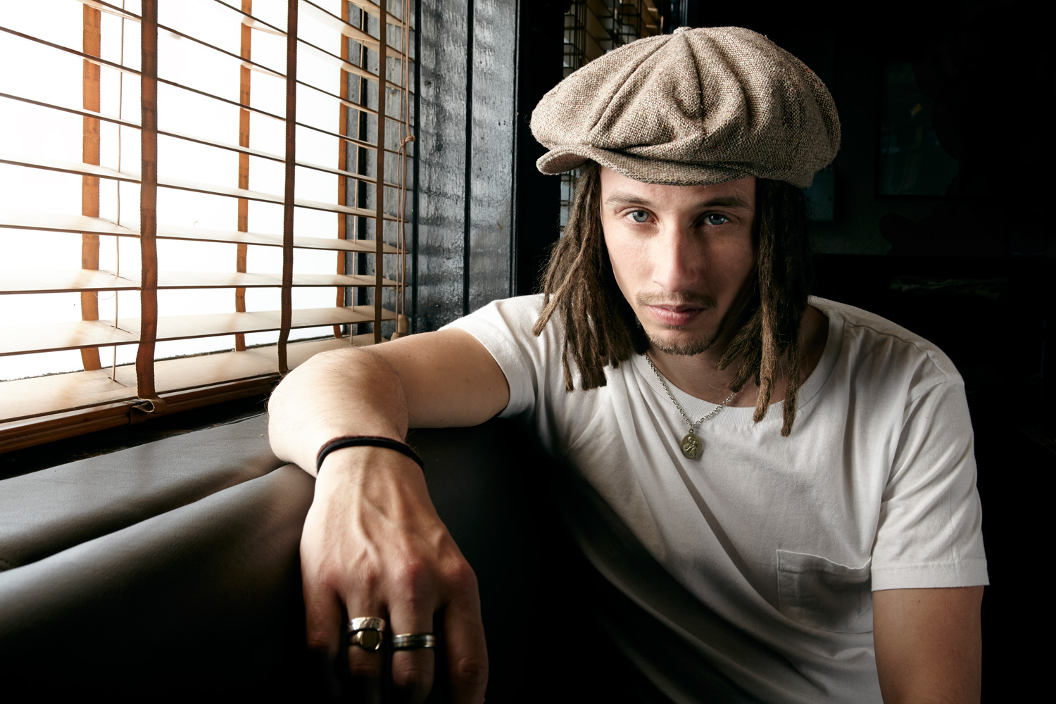 Fotografía promocional de JP Cooper