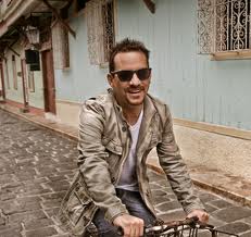 Fotografía promocional de Juan Fernando Velasco