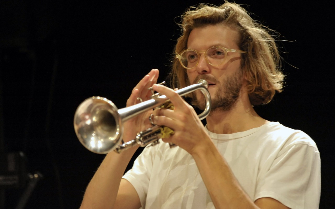 Promofoto von Concierto de Jules Jassef en París.