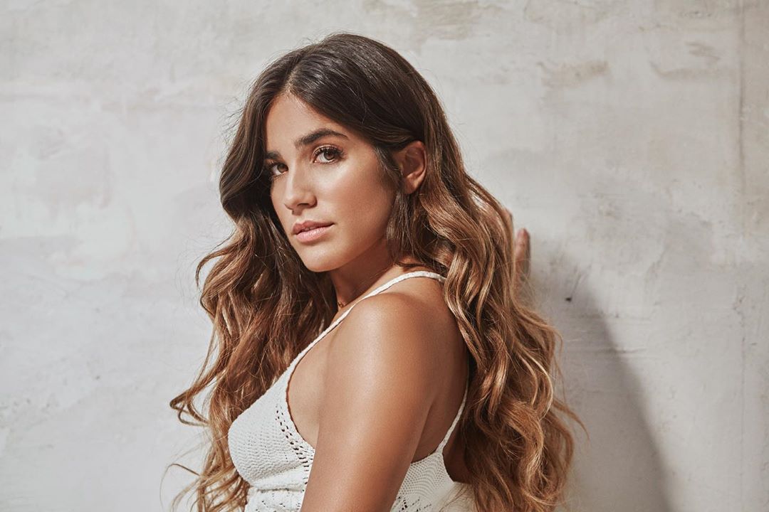 Fotografía promocional de Julia Medina