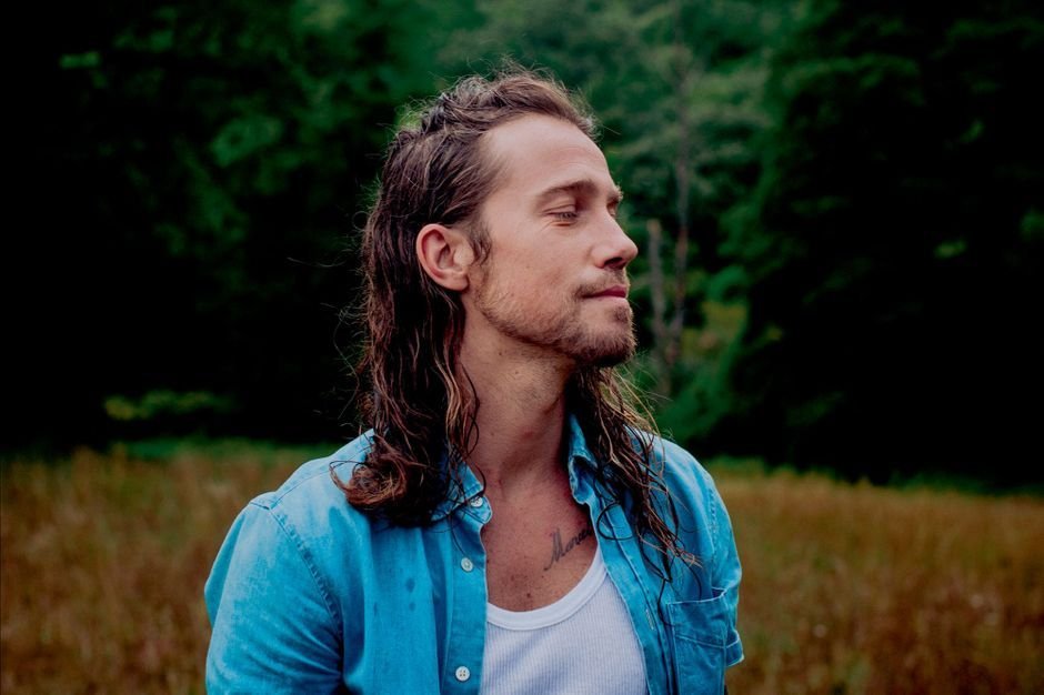 Fotografía promocional de Julien Doré