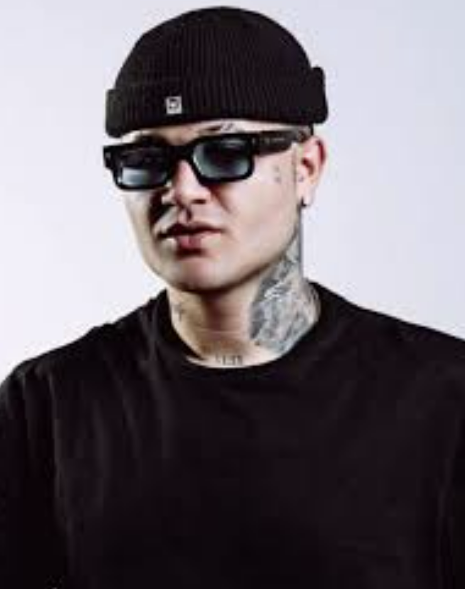 Promotional photograph of Kapo.