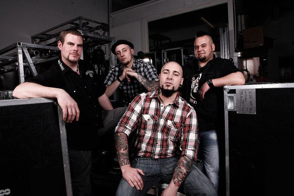 Promofoto von Concierto de Kärbholz en Stuttgart.