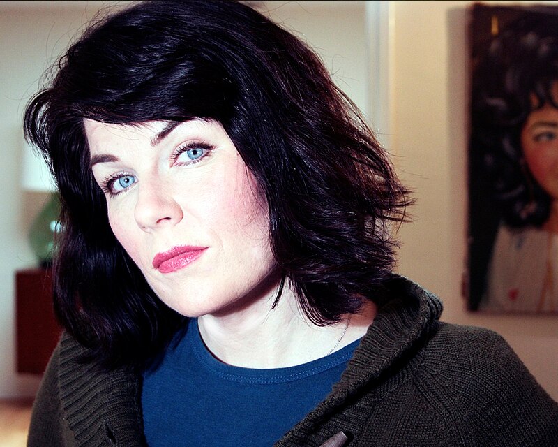Fotografia promocional de Karen Kilgariff.