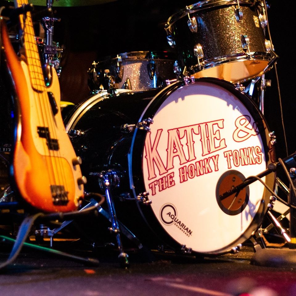 Fotografia promocional de Katie and The Honky-Tonks.