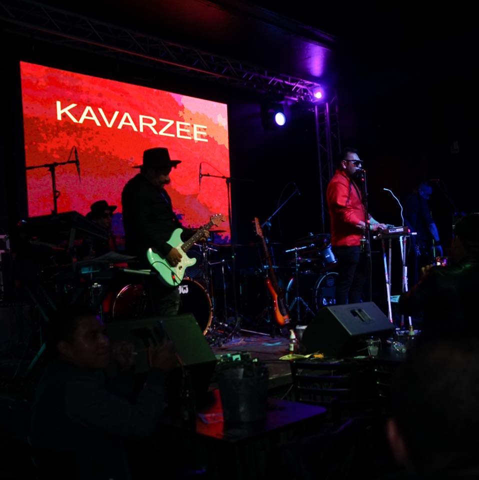 Fotografia promocional de Kavarzee.