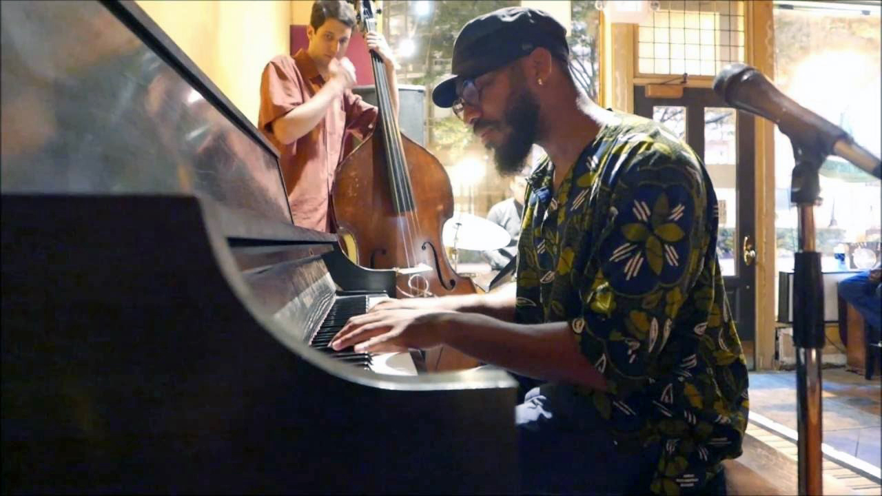 Fotografia promocional de Kenny Banks.
