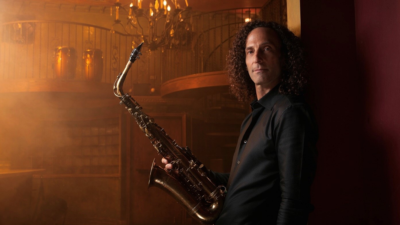 Promotional photograph of Kenny G.