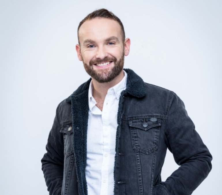 Fotografía promocional de Kevin Simm