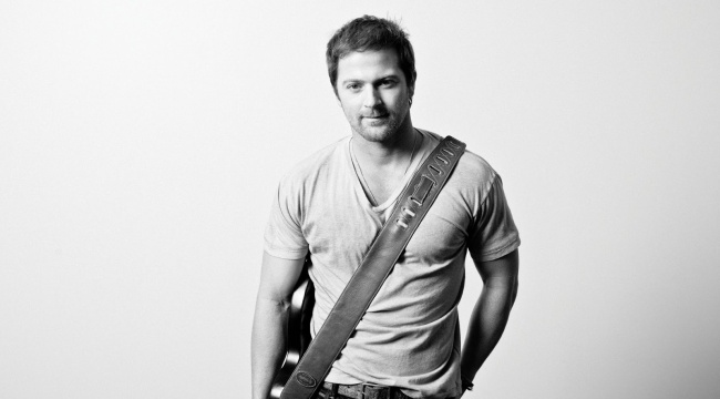 Promofoto von Concierto de Kip Moore en Colonia.