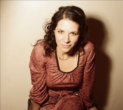 Fotografía promocional de Concierto de Kris Delmhorst + Rose Cousins en Vienna