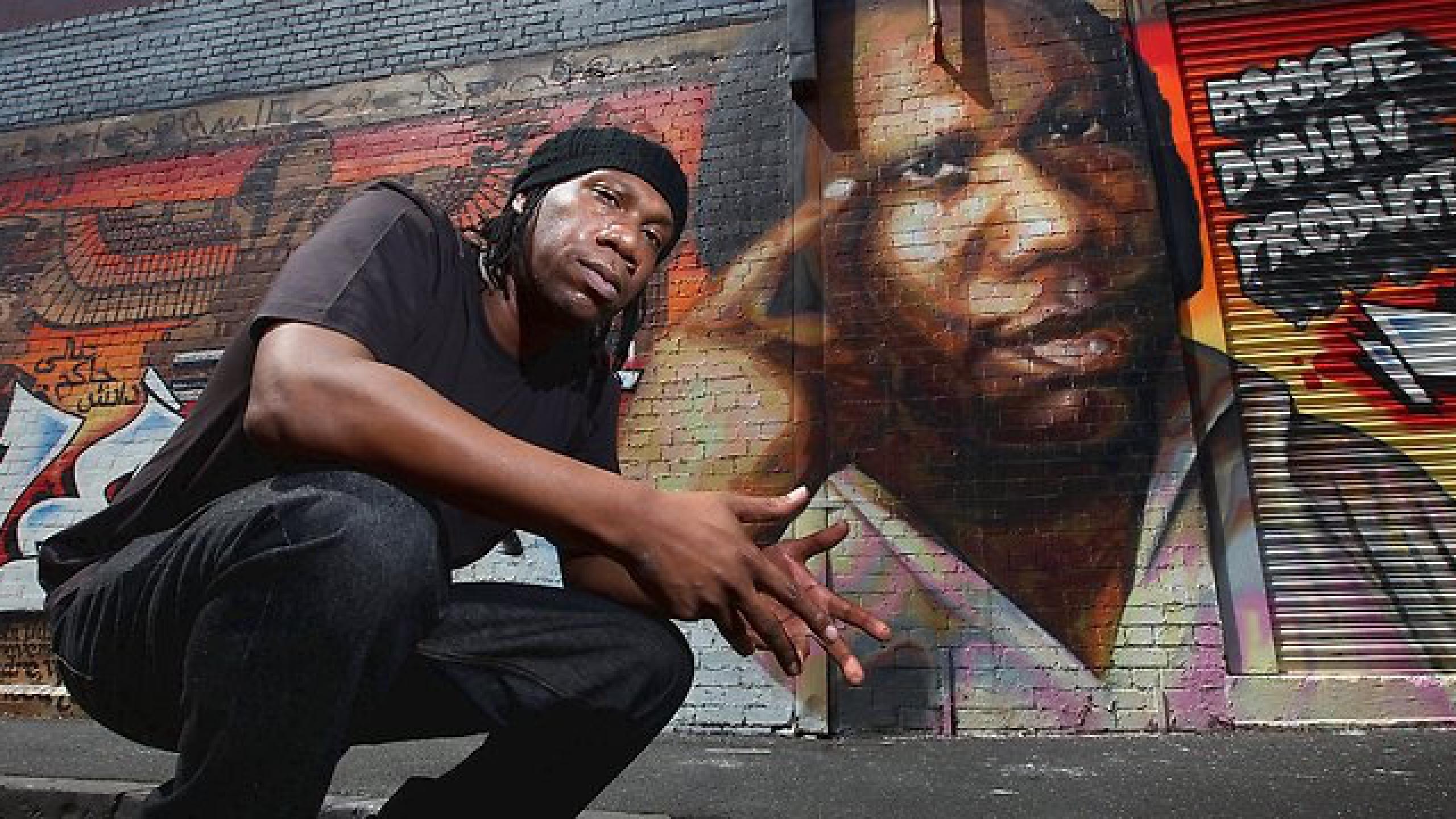 KRS-One comes from The Bronx, United States and was born in 1965. 