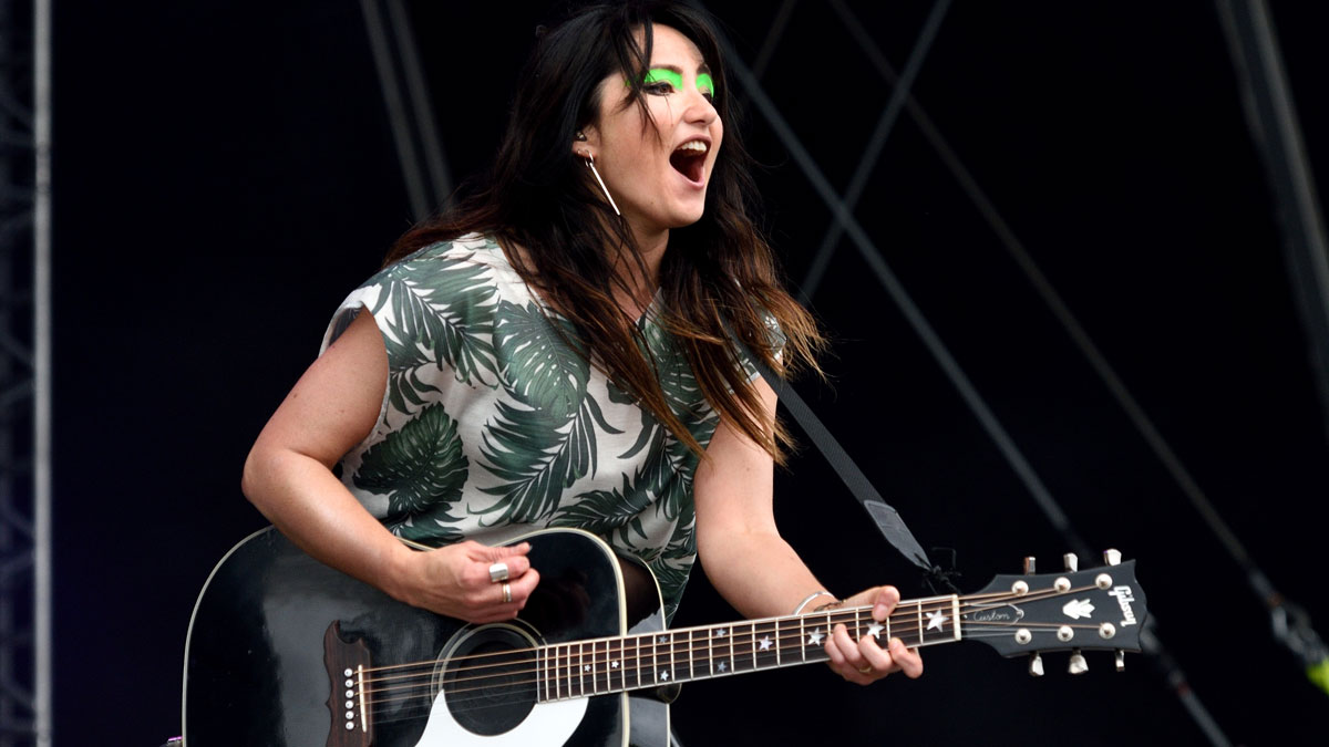 Promotional photograph of KT Tunstall.