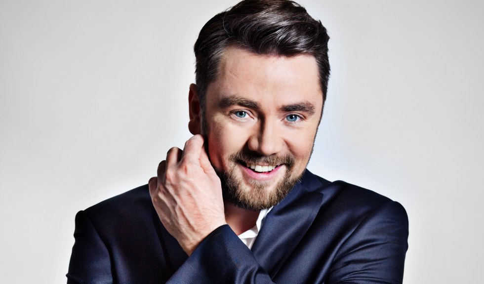 Promotional photograph of Kuba Badach.