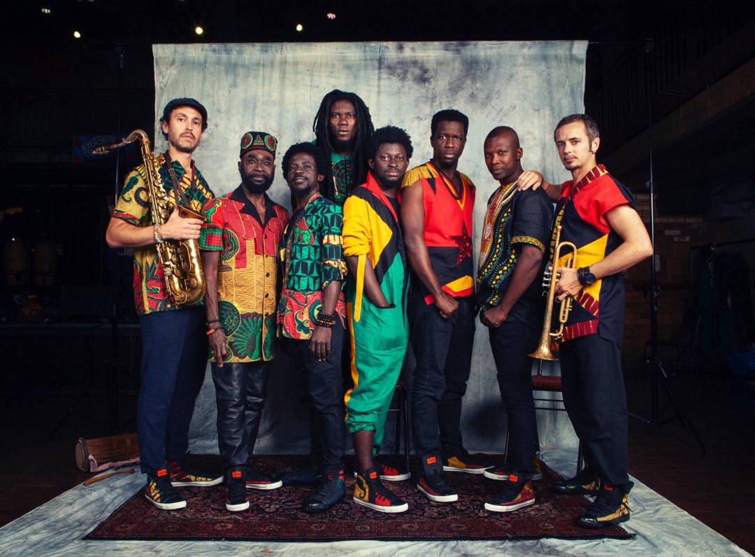 Fotografía promocional de Kwashibu Area Band