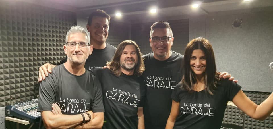 Fotografia promocional de La Banda del Garaje.