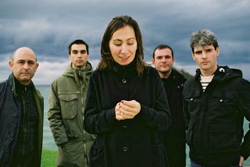 Fotografía promocional de La Buena Vida