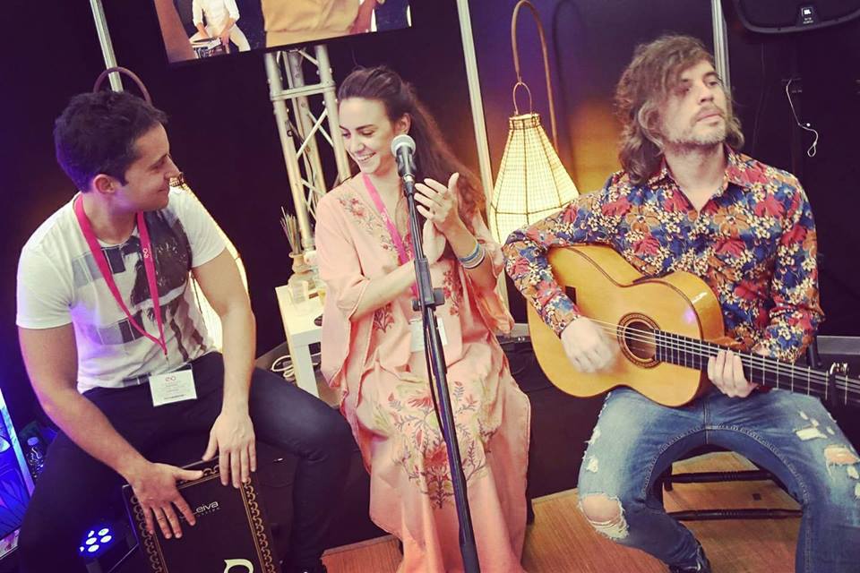 Fotografía promocional de La Lola Connection