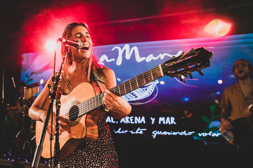 Fotografía promocional de Concierto de La Mare en Málaga