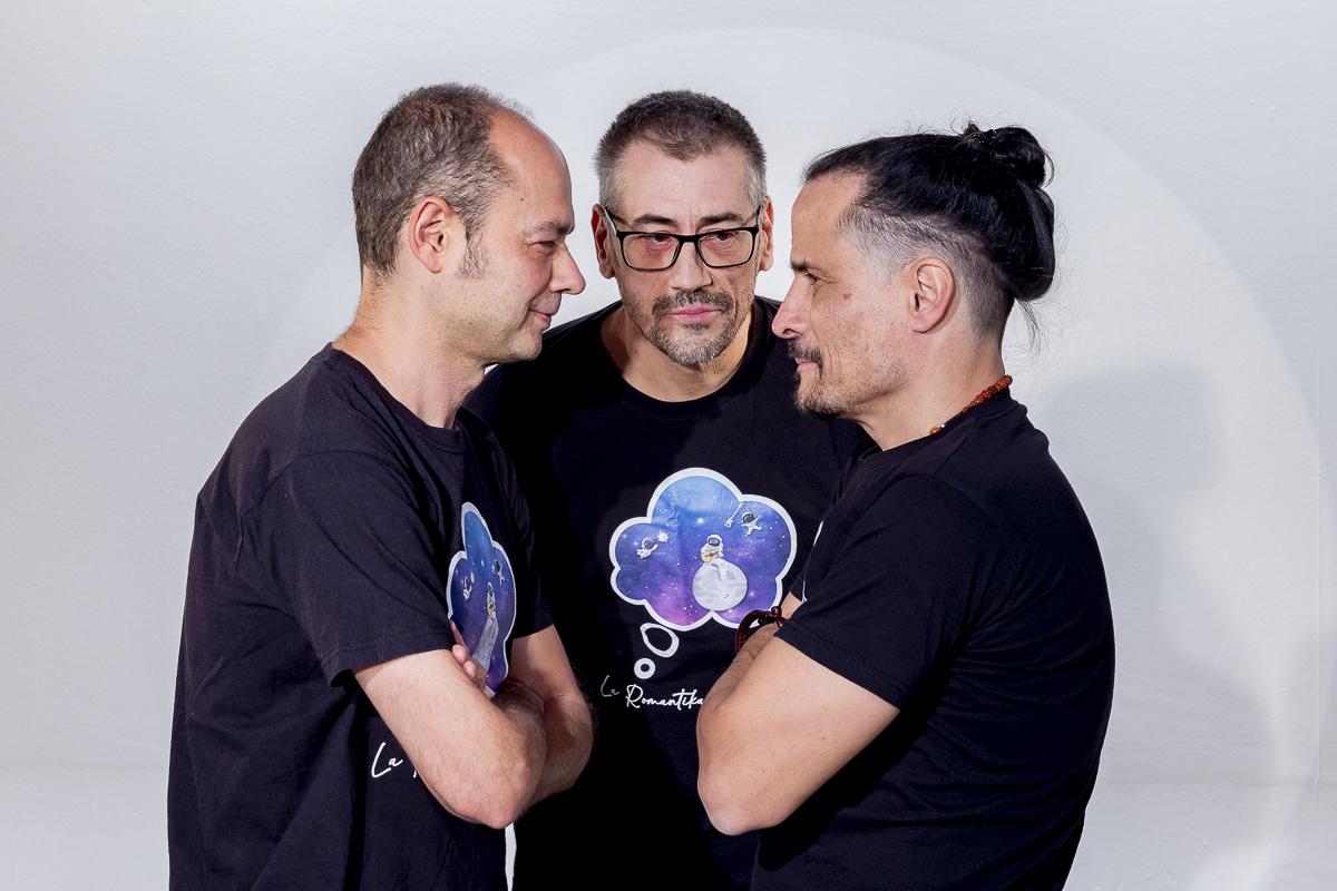 Fotografía promocional de La Romántica Sekta