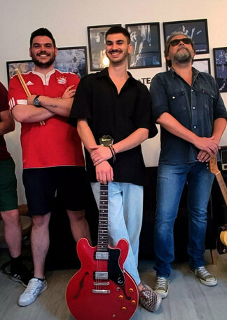 Fotografía promocional de Concierto de Las Edades Difíciles en Madrid