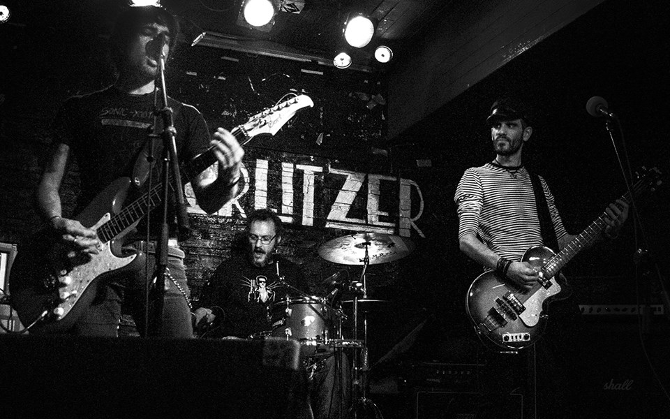 Fotografía promocional de Látigo Mantra