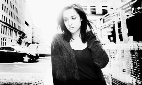 Fotografía promocional de Concierto de Laura Stevenson en París