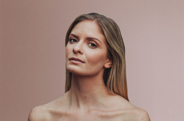 Fotografía promocional de Lauren Duski