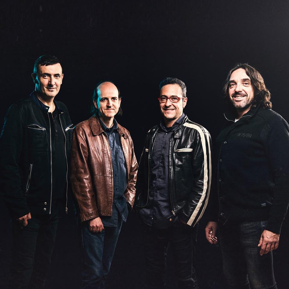 Promotional photograph of Lax'n'Busto.